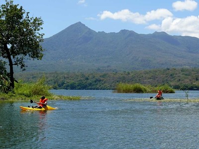 lake-nicaragua-kayaking lake nicaragua kayaking