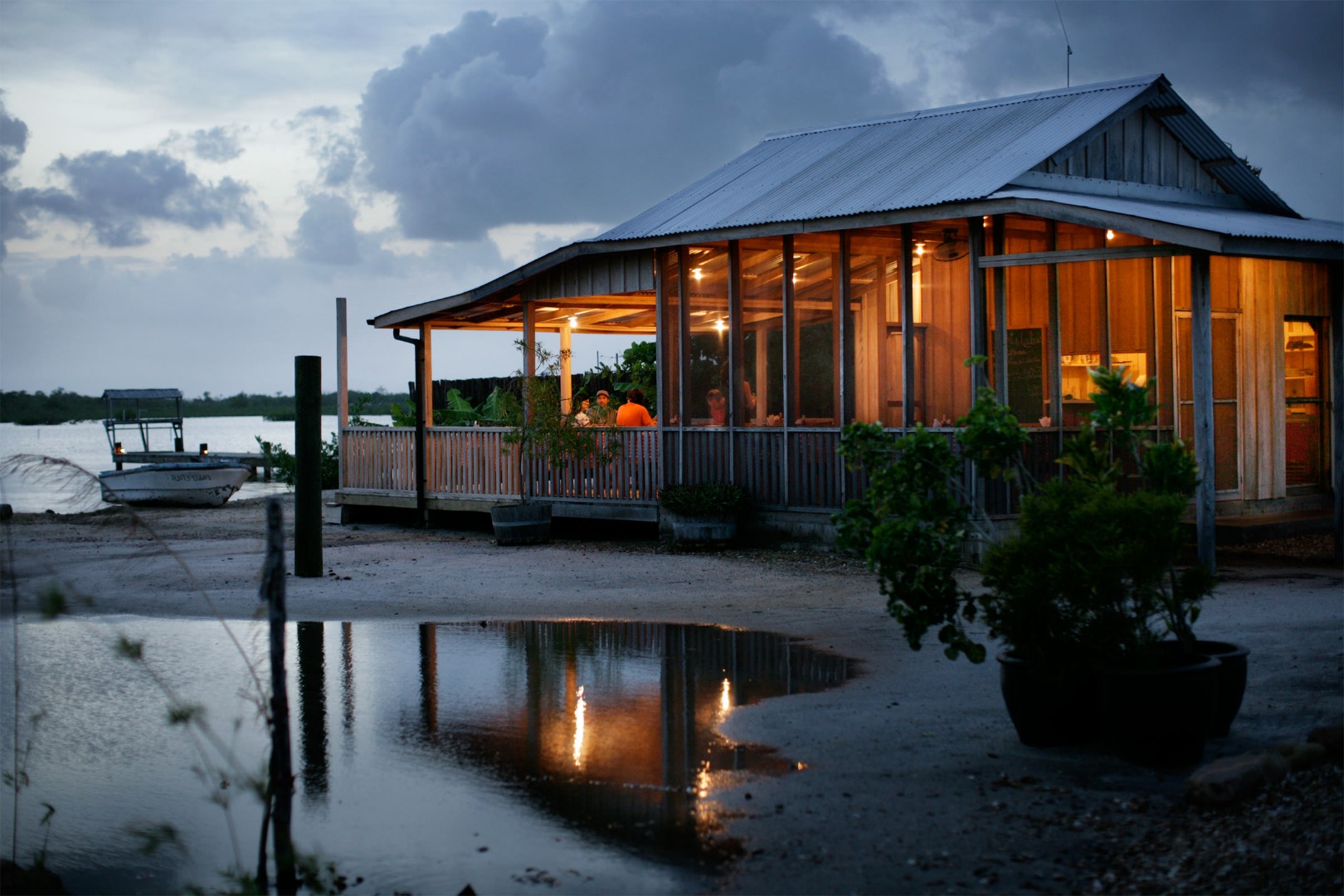 Turtle Inn Turtle Inn