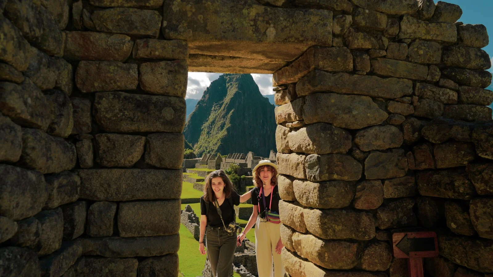 a couple of women standing next to each other