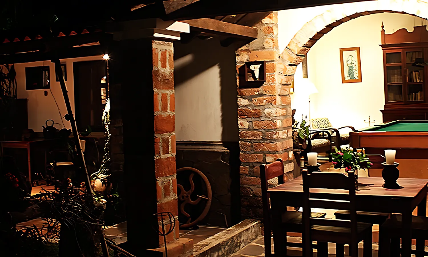 casa degraciela living room