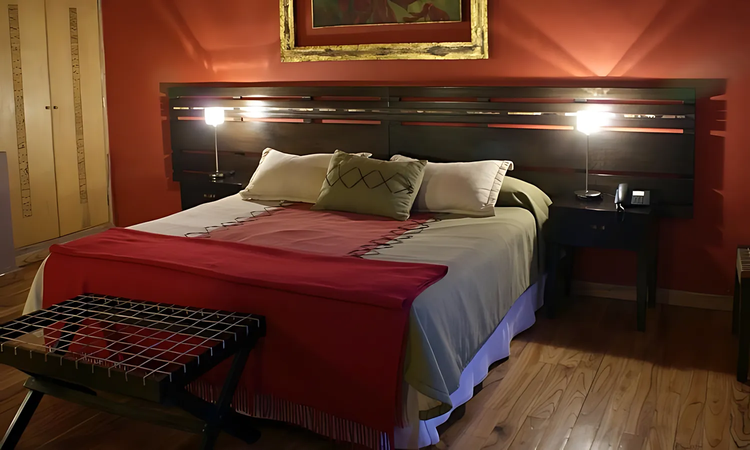 La Comarca Hotel Rooms