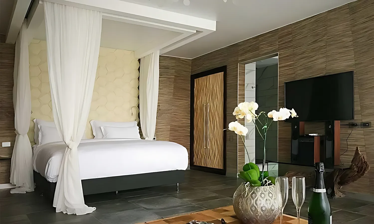 deluxe-suite-ocean-club deluxe suite ocean club