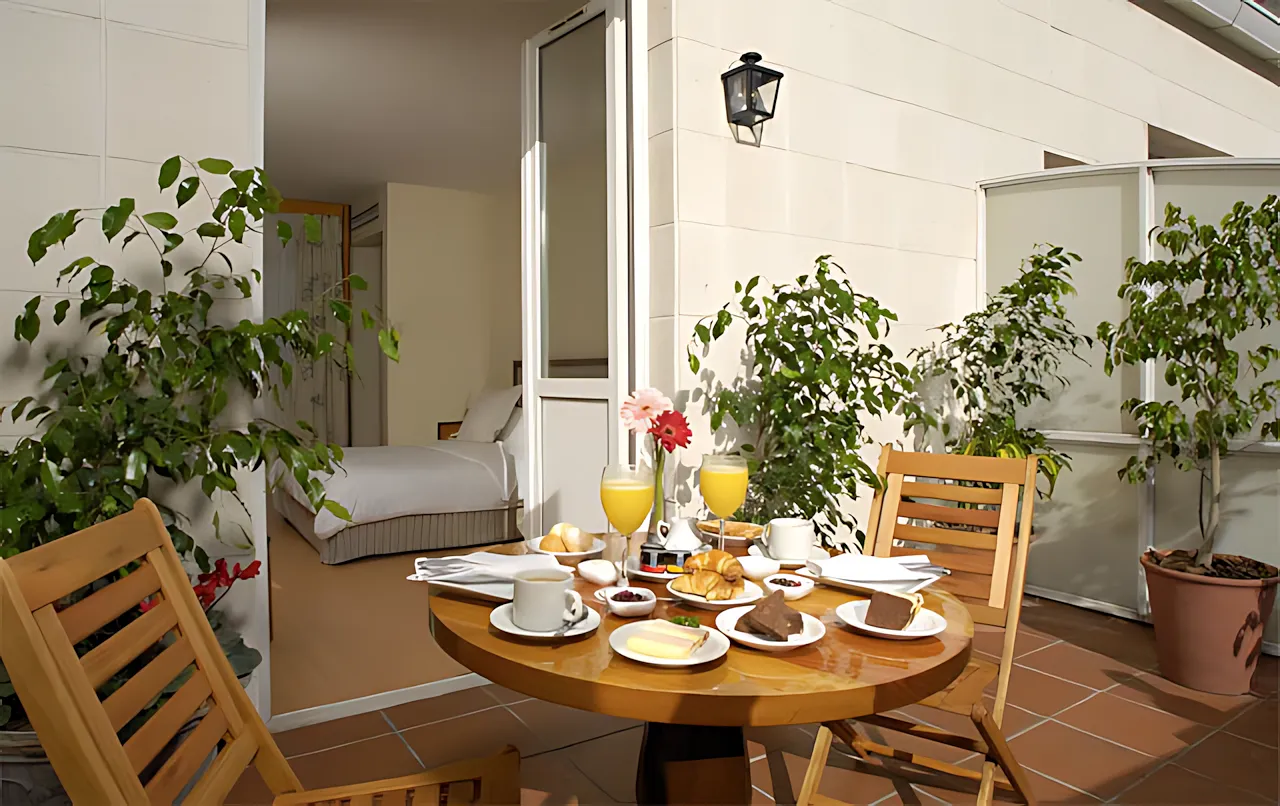 Hotel Bel Air Buenos Aires - Recoleta, Buenos Aires, Argentina f23 2