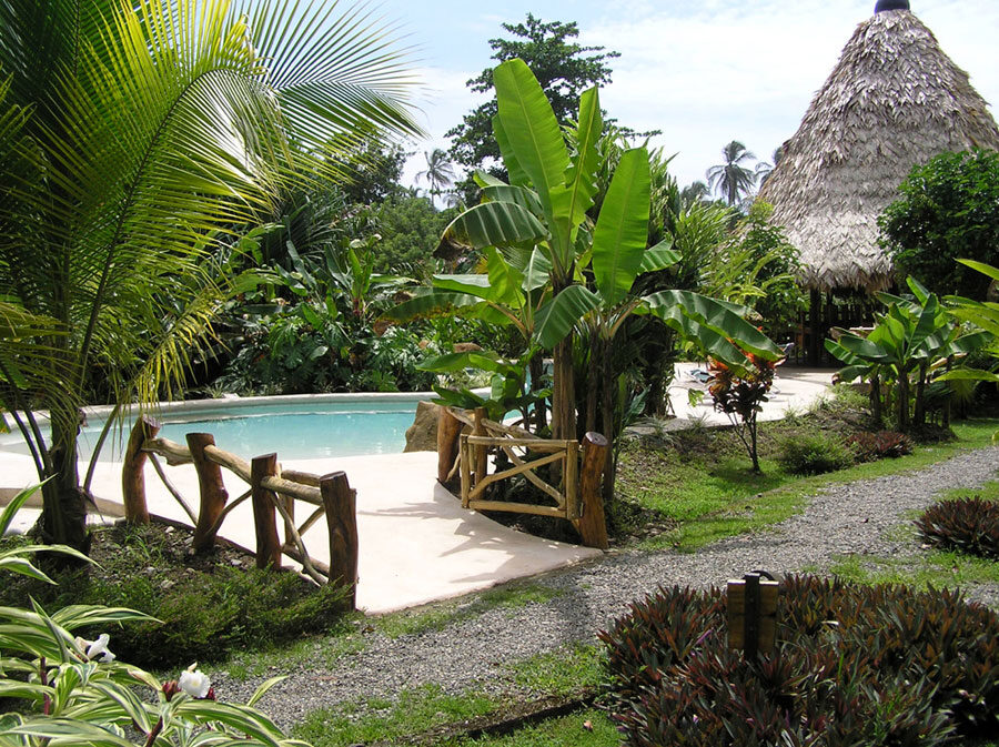 Azania Bungalows - Puerto Viejo, Costa Rica Azania Bungalows - Puerto Viejo, Costa Rica