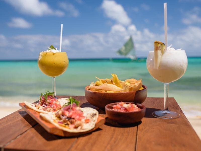 Yemaya Island Hideaway Dining Yemaya Island Hideaway Dining