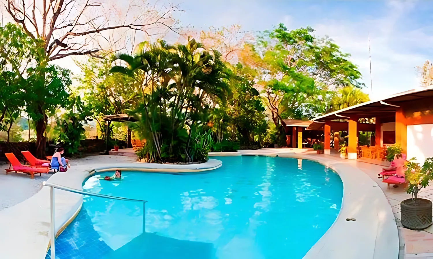 hacienda guachipelin pool2 a10892682d1414206af1ce988d5d0803
