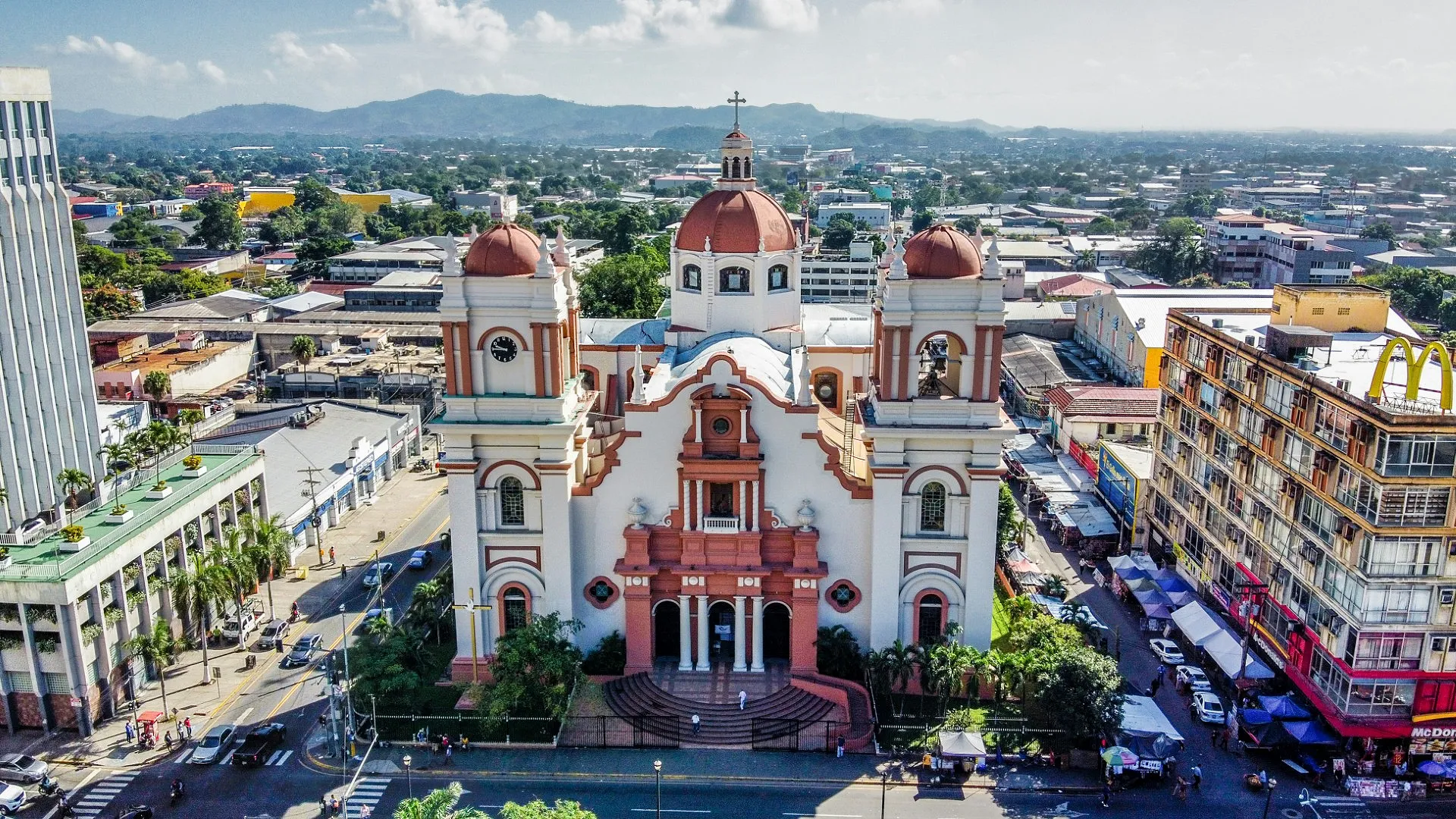 hector emilio gonzalez WFFmZ0qIUYU unsplash Large
