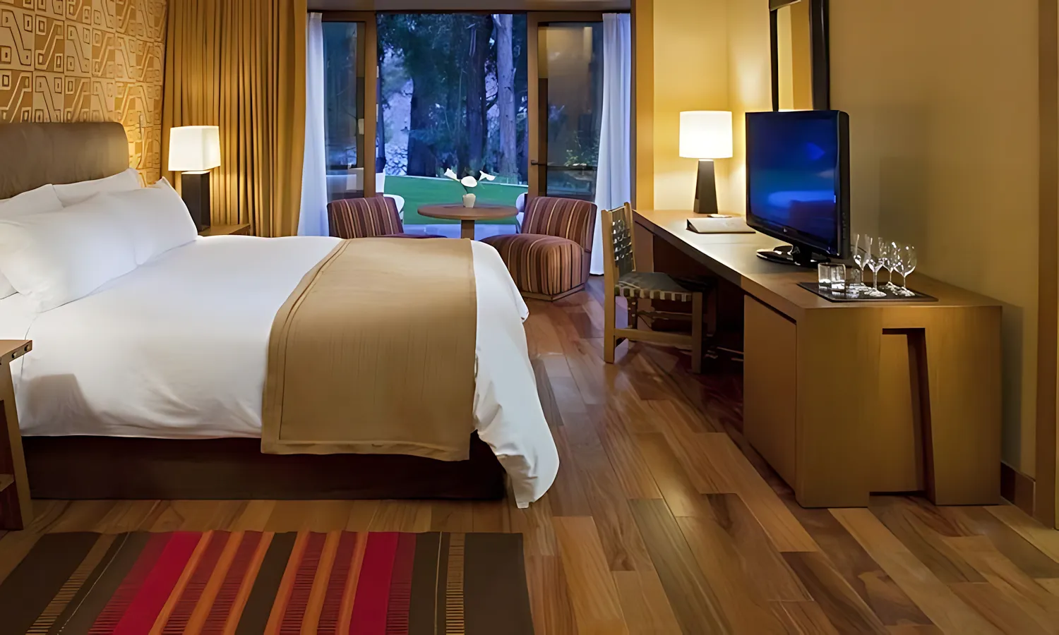 lux3285gr-93900-deluxe-room lux3285gr 93900 deluxe room