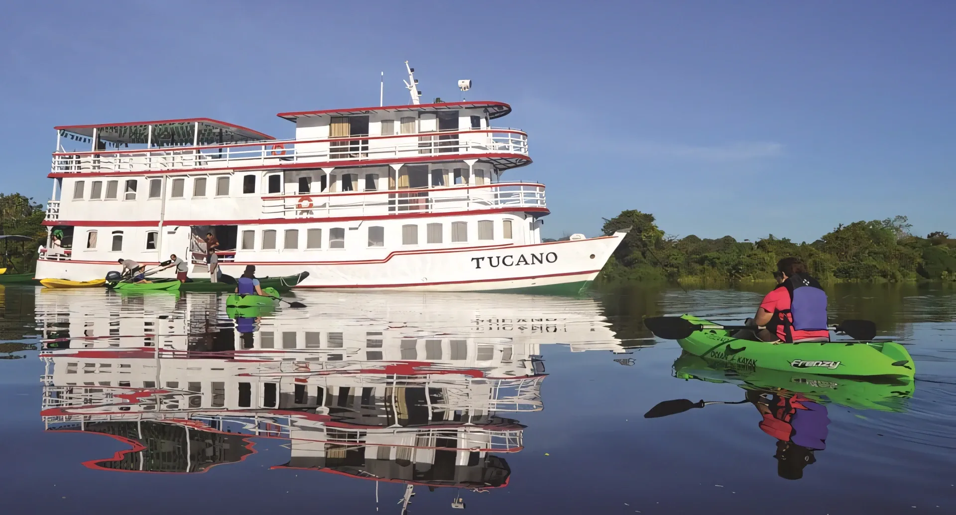 motor yacht tucano 1