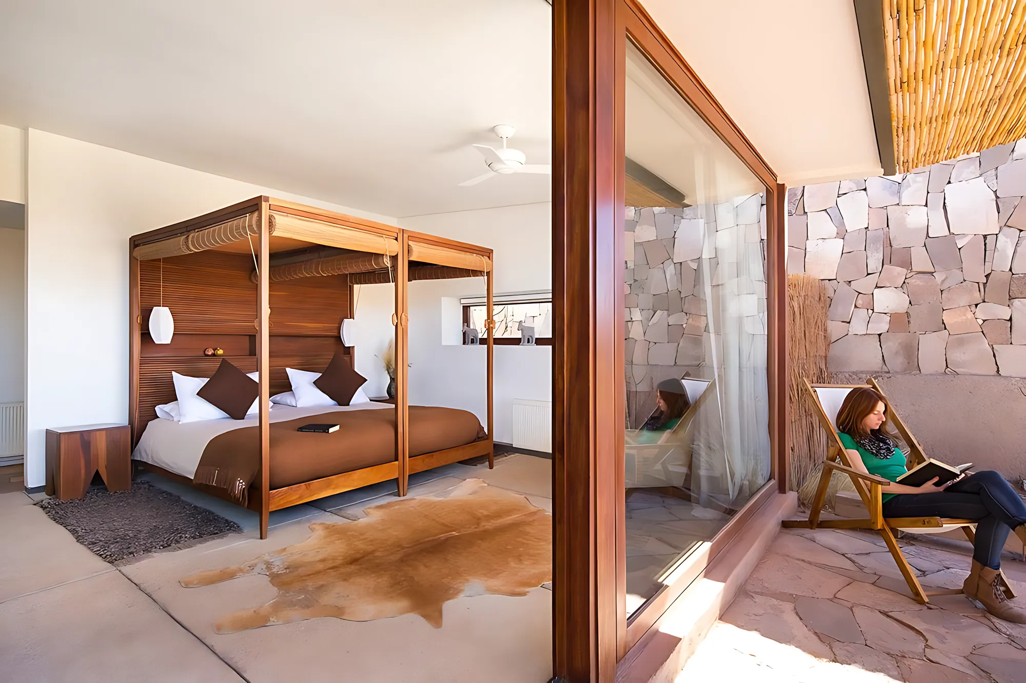 oriente room