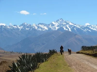 sacred-valley-near-maras-1 sacred valley near maras 1