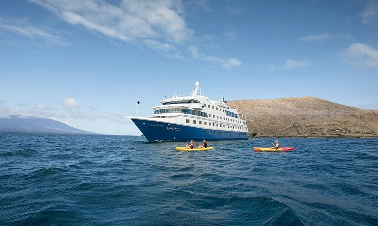 santacruzii ship kayaks