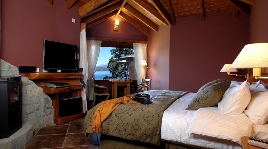 Charming Luxury Lodge & Private Spa Rooms Charming Luxury Lodge & Private Spa Rooms