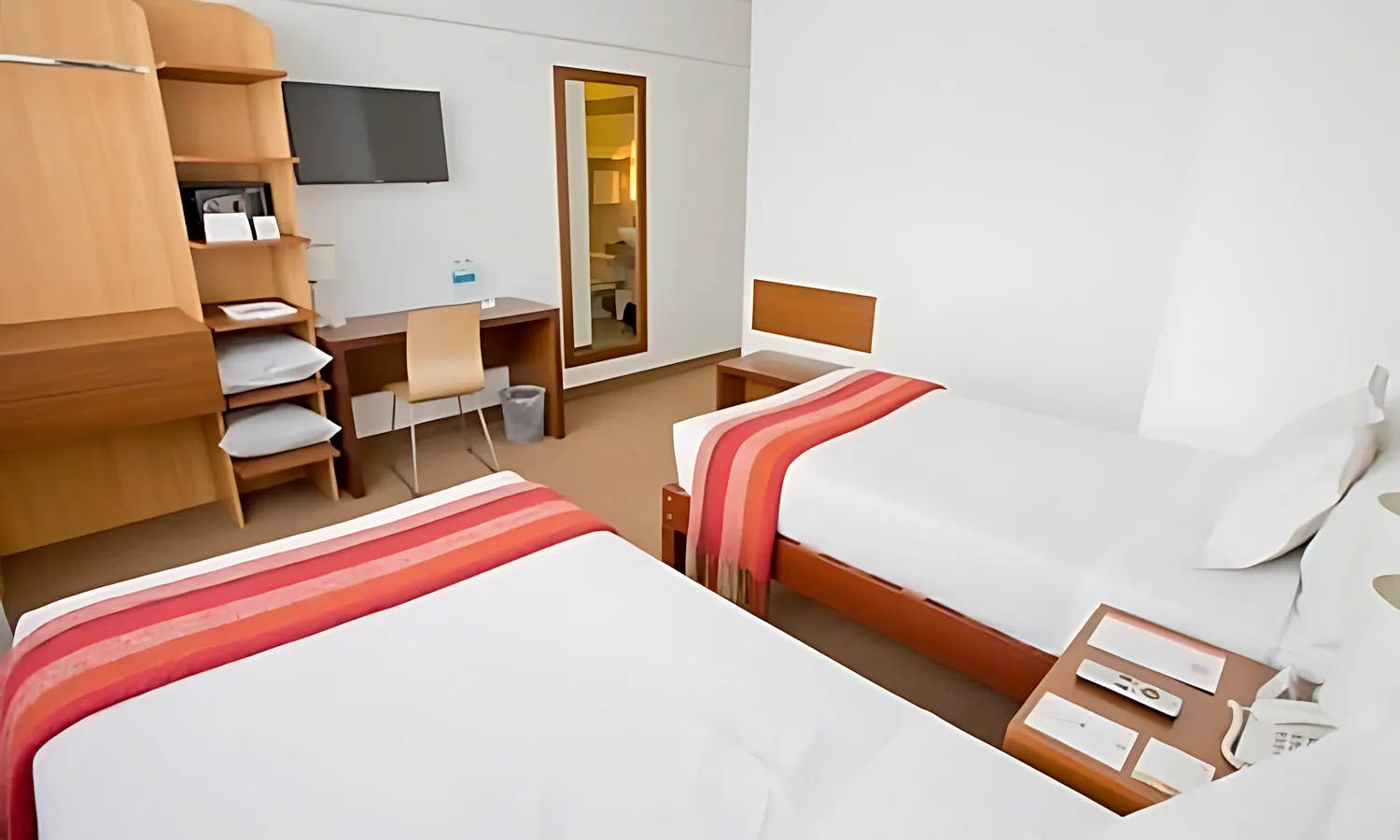 twinroom2 twinroom2
