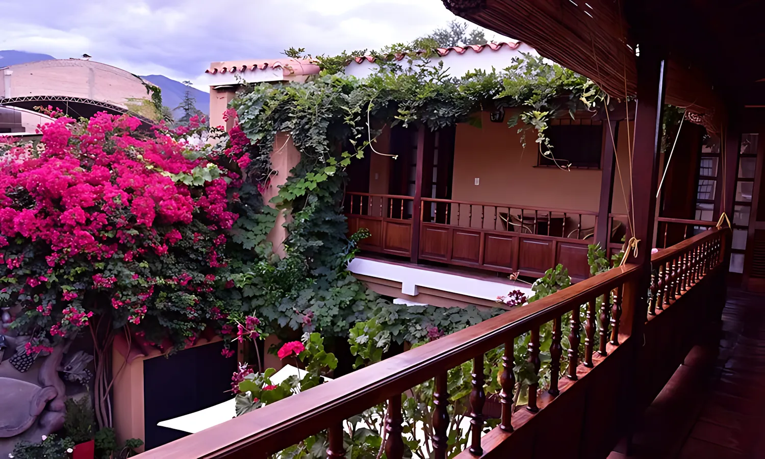villa vicuna balcony